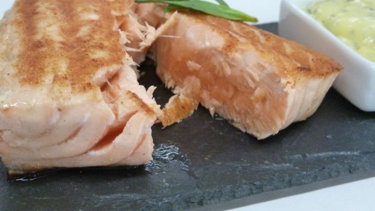 pavé de saumon béarnaise