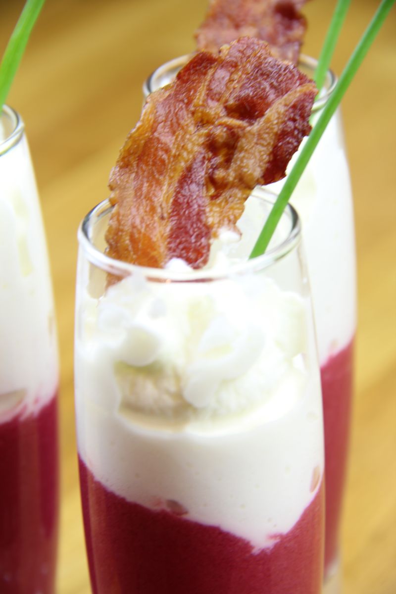 Verrine de betterave rouge, espuma de fromage de chèvre