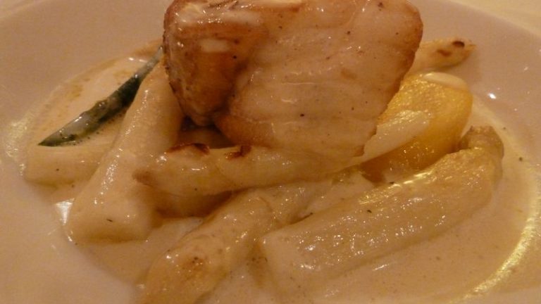 lotte aux asperges