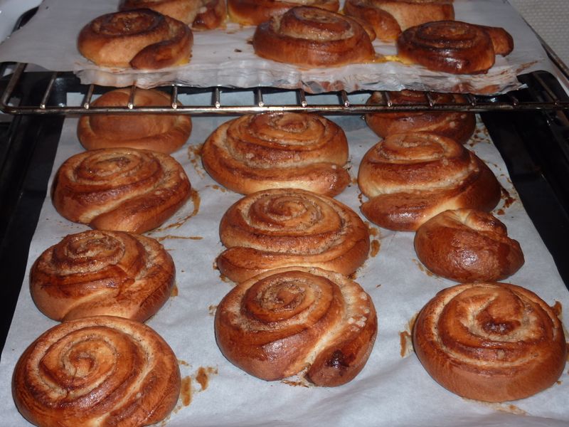 Les petits pains suédois à la cannelle ou Kanelbullar