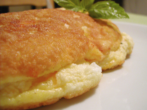 Omelette soufflée à la feta