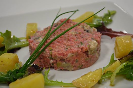 tartare de boeuf aux huîtres