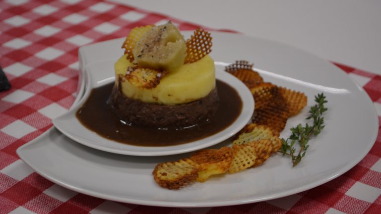 Parmentier de joue de bœuf à la moelle