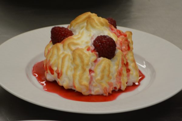 Omelette norvégienne aux framboises