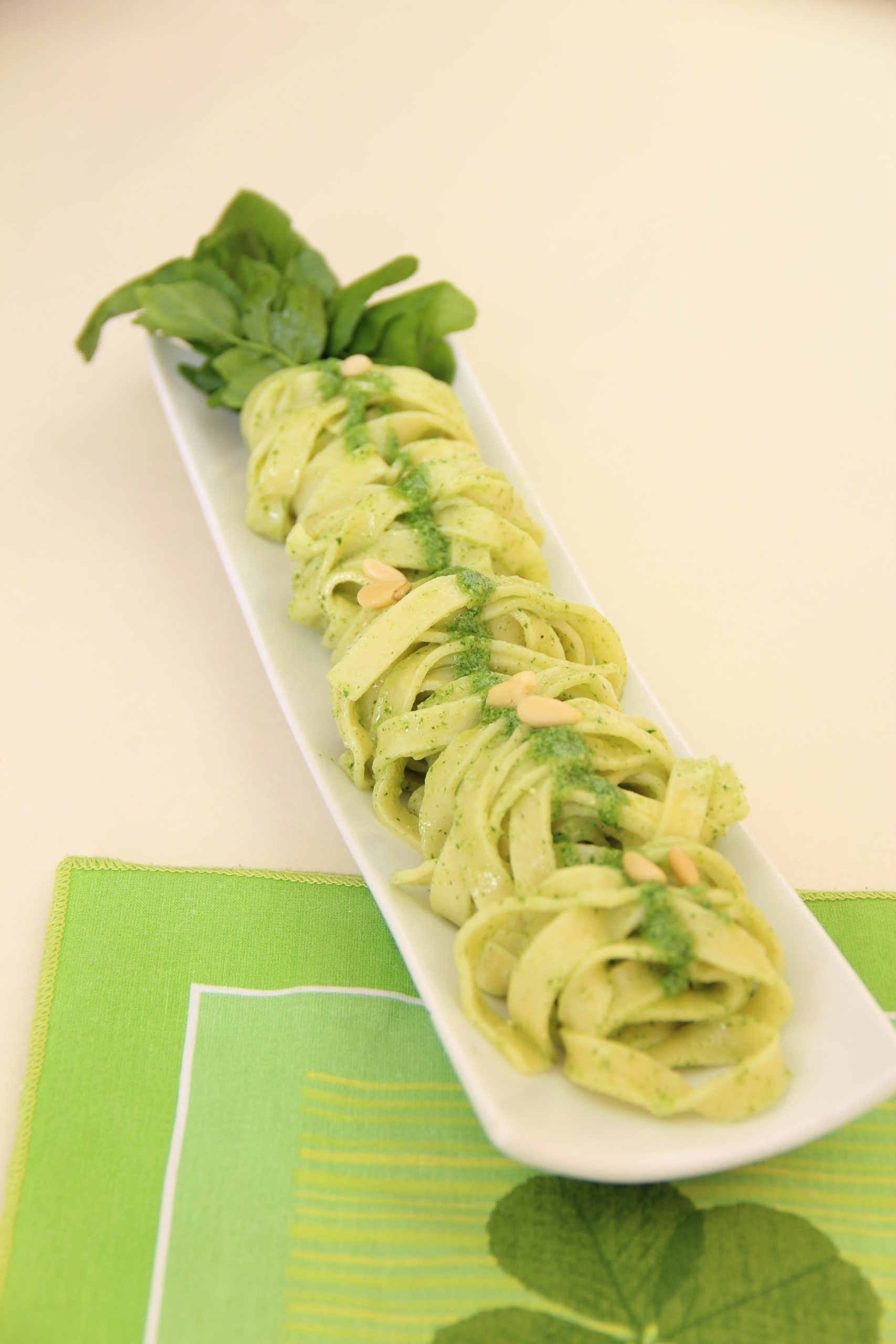 Tagliatelles maison au pesto de cresson