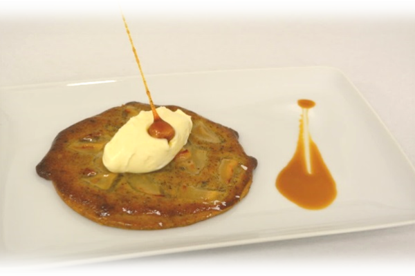 Tarte fine sablée noisettes aux poires